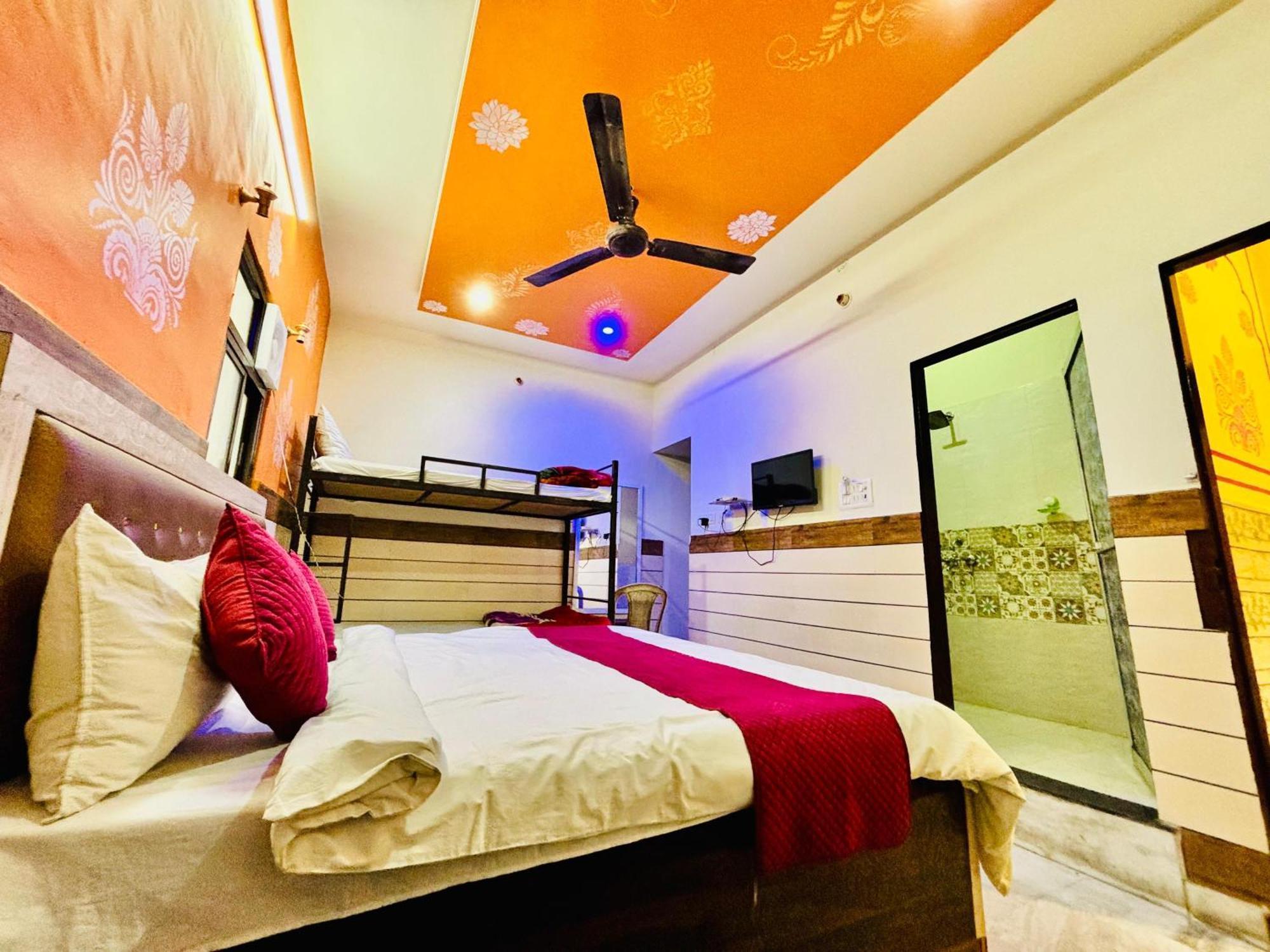 Hotel Royal Pinkcity Divisione di Divisione di Jaipur Esterno foto
