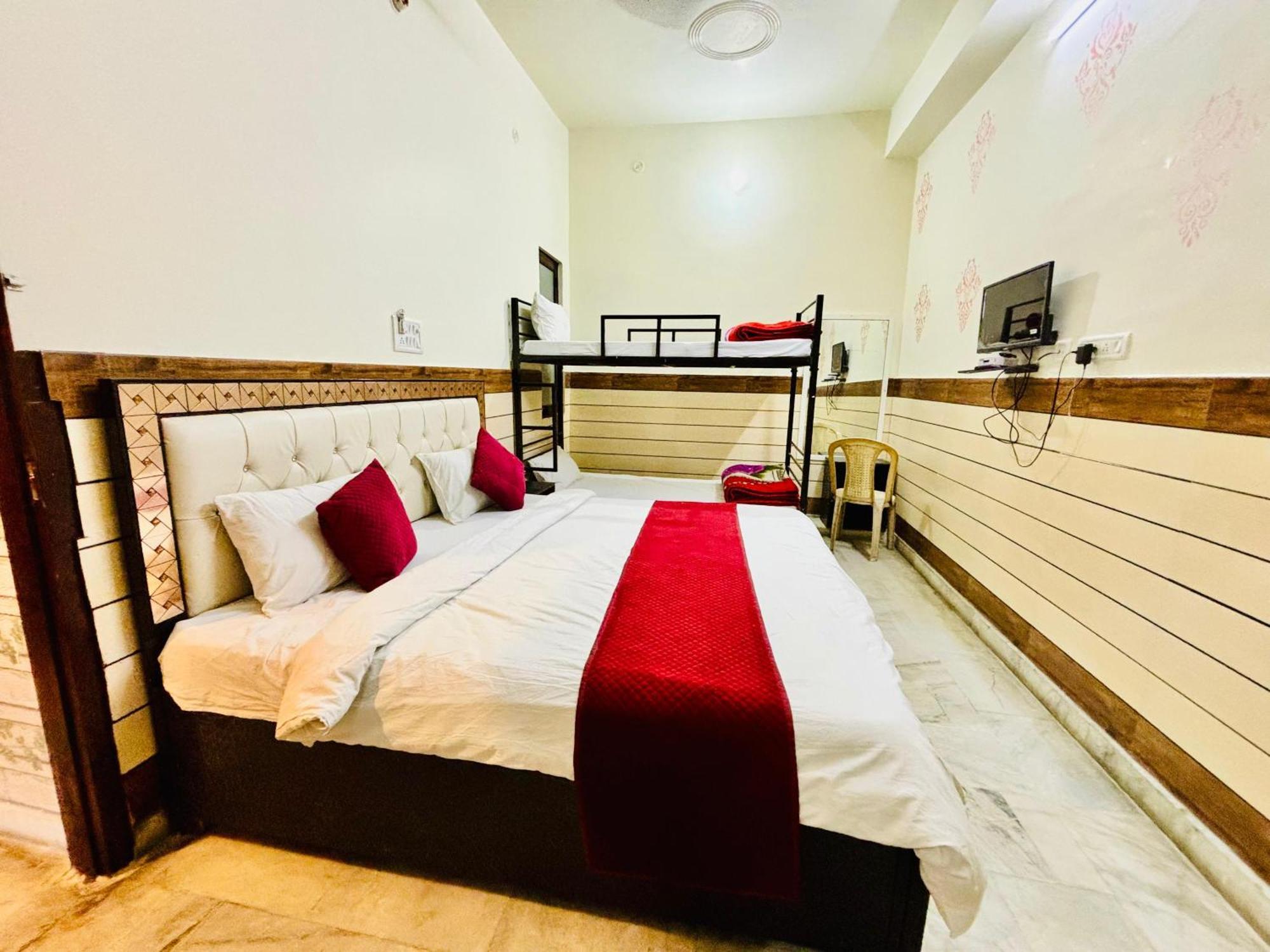 Hotel Royal Pinkcity Divisione di Divisione di Jaipur Esterno foto