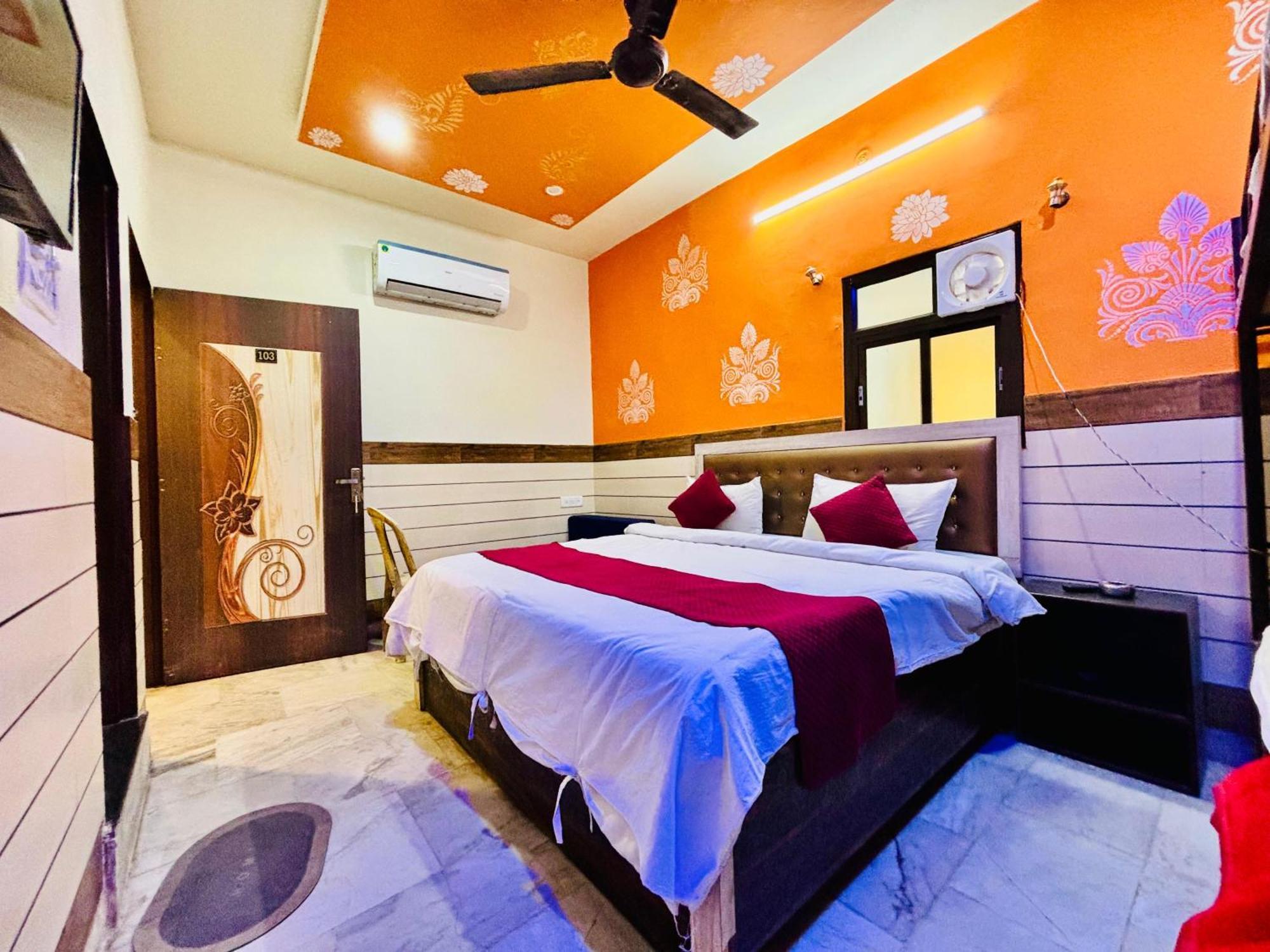 Hotel Royal Pinkcity Divisione di Divisione di Jaipur Esterno foto