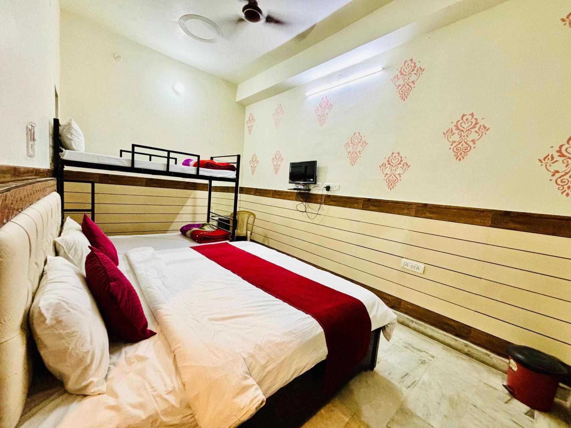 Hotel Royal Pinkcity Divisione di Divisione di Jaipur Esterno foto